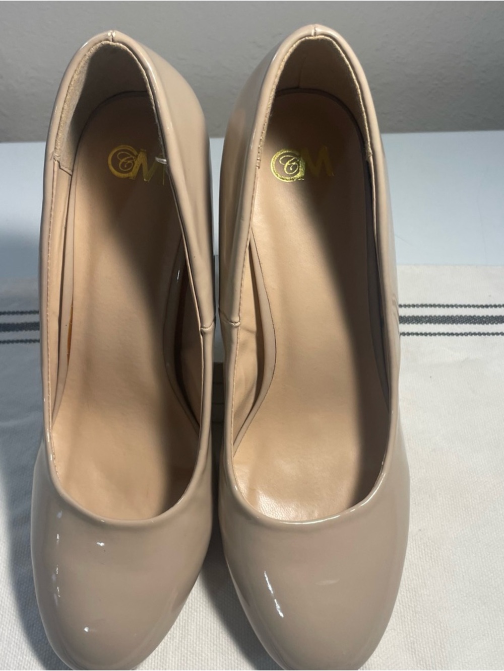 Classic Nude Patent Round-Toe Pumps